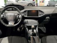 begagnad Peugeot 308 Active 1.6 BlueHDi - V-HJUL, P-SENSOR 2016, Halvkombi