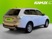 Begagnad Mitsubishi Outlander P-HEV 203 HK (149 kW) 2015 Vit SUV