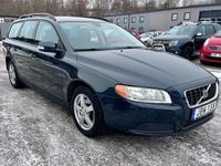 Begagnad Volvo V70 Kinetic 145 HK (106 kW) 2008 Grå Kombi