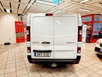 begagnad Renault Trafic Skåpbil 3.0t 2.0 dCi Euro6 drag Nybesiktigad