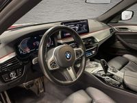 begagnad BMW 535 540 i xDrive Touring Automat M-Sport Dragkrok Navigation 2021, Kombi