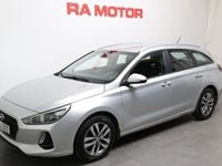 Begagnad Hyundai i30 Comfort 110 HK (80 kW) 2017 Silver Kombi