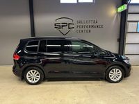 begagnad VW Touran 1.4 TSI Euro 6 B-kamera / M-värm / 7-sits