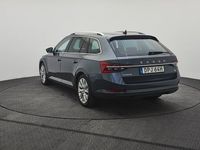 begagnad Skoda Superb iV Kombi Style 1,4TSI DSG Drag Värmare 2022, Kombi