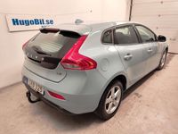 begagnad Volvo V40 D2 Momentum Automat 2017, Kombi