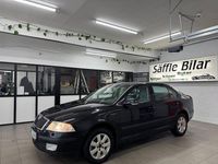 Begagnad Skoda Octavia 150 HK (110 kW) 2005 Svart Halvkombi