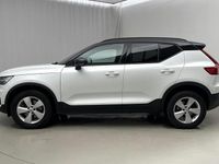 Begagnad Volvo XC40 R-Design 197 HK (144 kW) 2022 Vit SUV