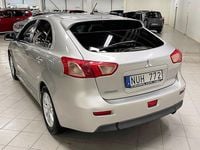 Begagnad Mitsubishi Lancer Sportback 140 HK (102 kW) 2011 Silver Halvkombi