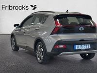 Begagnad Hyundai Bayon Essential 84 HK (61 kW) 2022 Brass met SUV