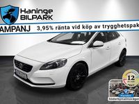Begagnad Volvo V40 120 HK (88 kW) 2015 Vit Halvkombi