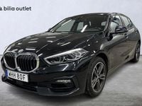 Begagnad BMW 118 Sport Line 140 HK (102 kW) 2020 Svart Halvkombi