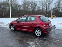 Begagnad Peugeot 207 95 HK (69 kW) 2010 Röd Halvkombi