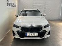 Begagnad BMW 530e M Sport 190 HK (139 kW) 2025 Vit Kombi