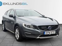 Begagnad Volvo V60 CC Momentum 150 HK (110 kW) 2015 Grå Kombi