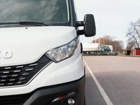 begagnad Iveco Daily 35-160 2.3 JTD | MOMS | Maxiskåp | L4H2 | Drag