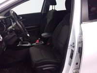 Begagnad Kia Ceed Sportswagon Advance 105 HK (77 kW) 2021 Vit Kombi