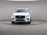 Begagnad Volvo XC60 Momentum 390 HK (286 kW) 2020 Vit SUV