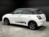 Ny Suzuki Swift 83 HK (61 kW) 2025 Vit Halvkombi
