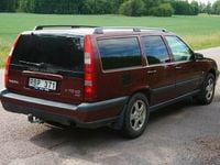 Begagnad Volvo XC70 194 HK (142 kW) 1999 Mörkröd SUV