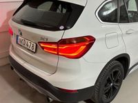 begagnad BMW X1 xDrive 20i Steptronic X-line | Navi | Drag | Head-Up