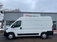 begagnad Peugeot Boxer Van 335 2.2 BlueHDi Värmare Navi 2019, Transportbil