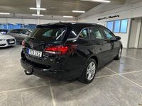 Begagnad Opel Astra Enjoy 110 HK (80 kW) 2018 Svart Kombi