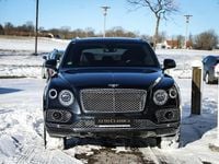 Begagnad Bentley Bentayga 608 HK (447 kW) 2018 Svart SUV