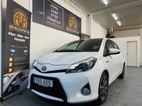 begagnad Toyota Yaris Hybrid e-CVT Euro 5