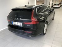 begagnad Volvo V60 D4 D4 Momentum Advanced SE II 2020 Svart