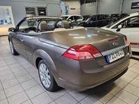 Begagnad Ford Focus 146 HK (107 kW) 2008 Grå