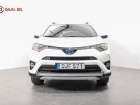 begagnad Toyota RAV4 Hybrid 2.5 i-AWD EXECUTIVE KAMERA DRAG NAVI 2017, SUV