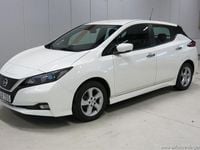 Begagnad Nissan Leaf S 110 kW (150 HK) 2021 Vit samma som bilen Halvkombi
