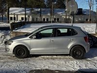 Begagnad VW Polo 86 HK (63 kW) 2010 Silver metallic Halvkombi