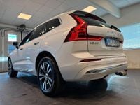 Begagnad Volvo XC60 Core 349 HK (256 kW) 2022 Vit SUV