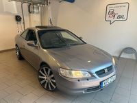 Begagnad Honda Accord 200 HK (147 kW) 2000 Grå Sportkupé