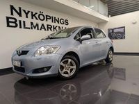 Begagnad Toyota Auris 124 HK (91 kW) 2008 Ljusblå Halvkombi
