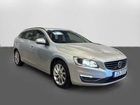 Begagnad Volvo V60 Momentum 190 HK (139 kW) 2015 Silver Kombi