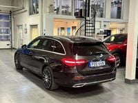 Begagnad Mercedes C300 Avantgarde 313 HK (230 kW) 2023 Grå