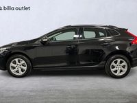 Begagnad Volvo V40 Business Edition 152 HK (111 kW) 2017 Svart Halvkombi