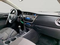 begagnad Toyota Auris 1.4 D-4D 90hk *18"-hjul*