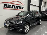 begagnad VW Touareg 3.0 V6 TDI SCR 4Motion R-Line D (204hk)