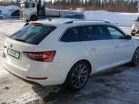 begagnad Skoda Superb Kombi 2.0 TDI 4x4 DSG L&K Business Edition 190hk