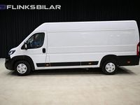 Begagnad Peugeot Boxer 165 HK (121 kW) 2023 Vit Van