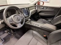 begagnad Volvo XC60 T5 AWD Momentum Advanced Edt. Aut. - 1 Ägare 2020, SUV