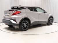 begagnad Toyota C-HR Hybrid CVT 122hk Automat Bluetooth Farthållare