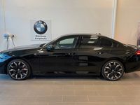 begagnad BMW 535 550 e xDrive Aut M Sport Pro | B&W | Innovation | Drag | DEMOBIL 2023, Sedan