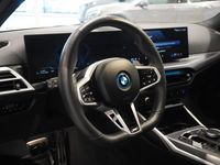 Begagnad BMW 330e M Sport 184 HK (135 kW) 2024 Vit Kombi