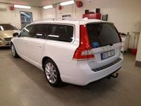 Begagnad Volvo V70 Summum 116 HK (85 kW) 2014 Vit Kombi