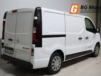 Begagnad Opel Vivaro 125 HK (91 kW) 2017 Vit Minibuss