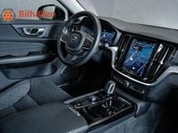 Begagnad Volvo V60 Core 253 HK (186 kW) 2022 Svart Kombi